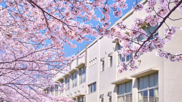 学年の全保護者に生徒個人情報を送信　188名がダウンロード【東京】