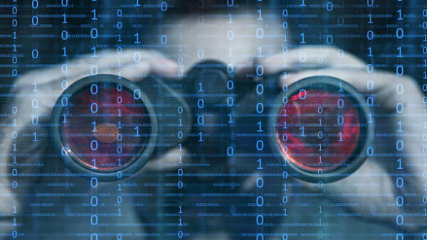 約6万2000名のユーザー気づかれずに情報窃取「ストーカーウェア」の危険性